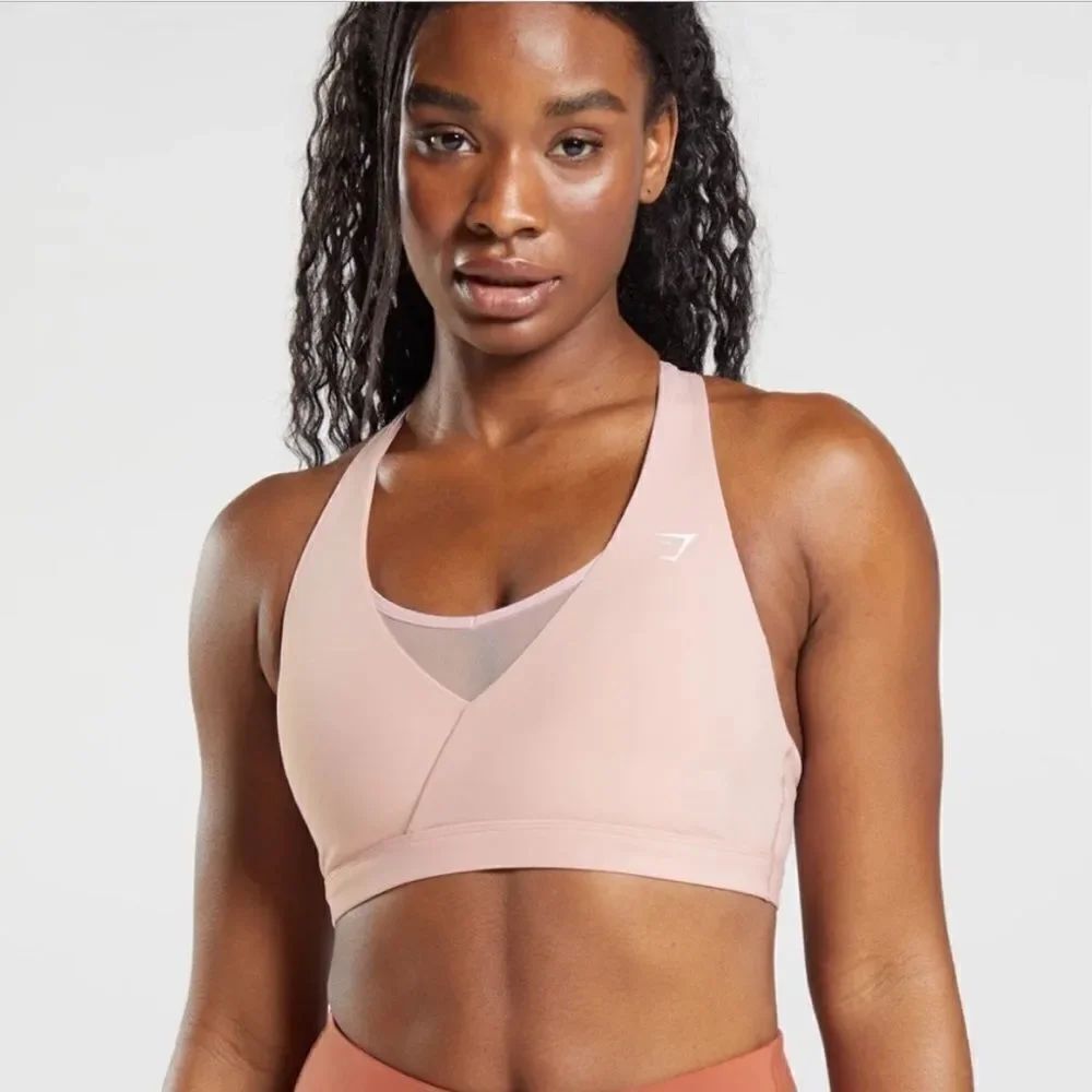 Gymshark Crossover Sports Bra Light Pink